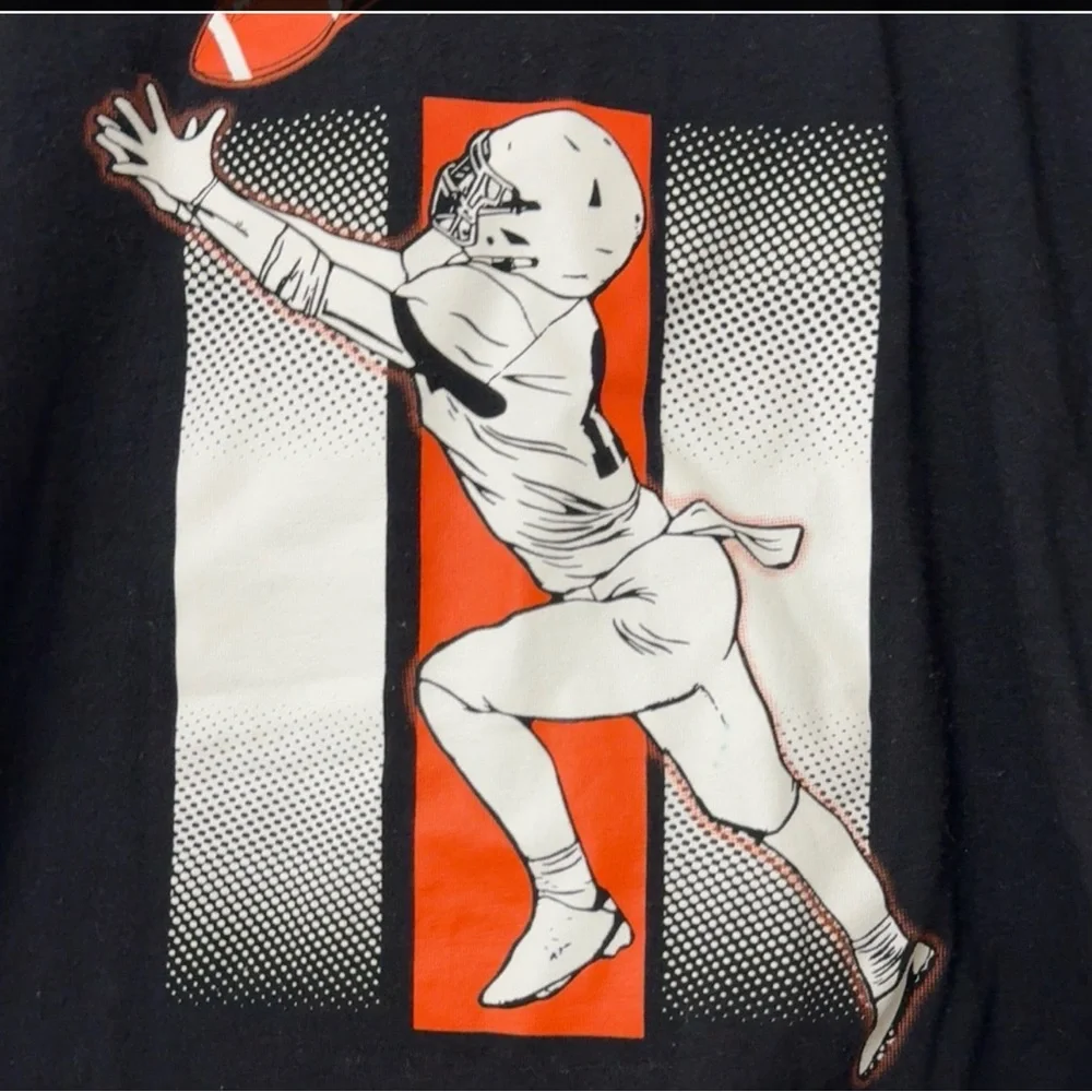 The children's place black short sleeve glow-in-the-dark football player tee S